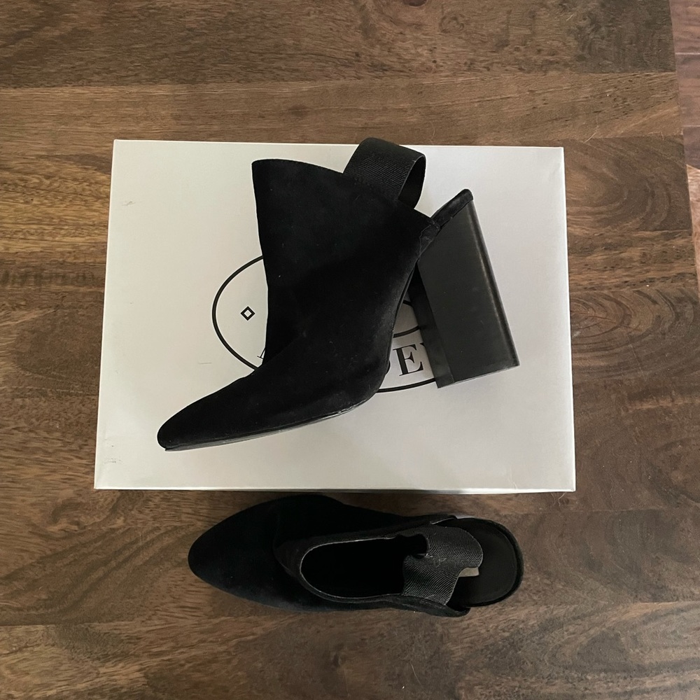 Steve Madden Suede Booties